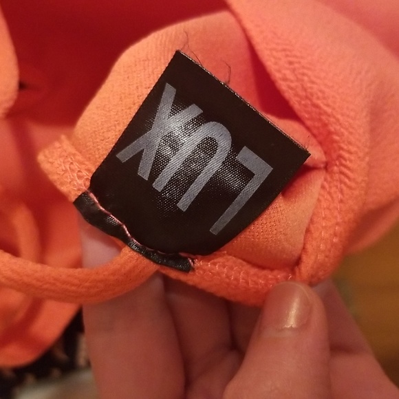 Backless Orange Bodysuit - Picture 4 of 4